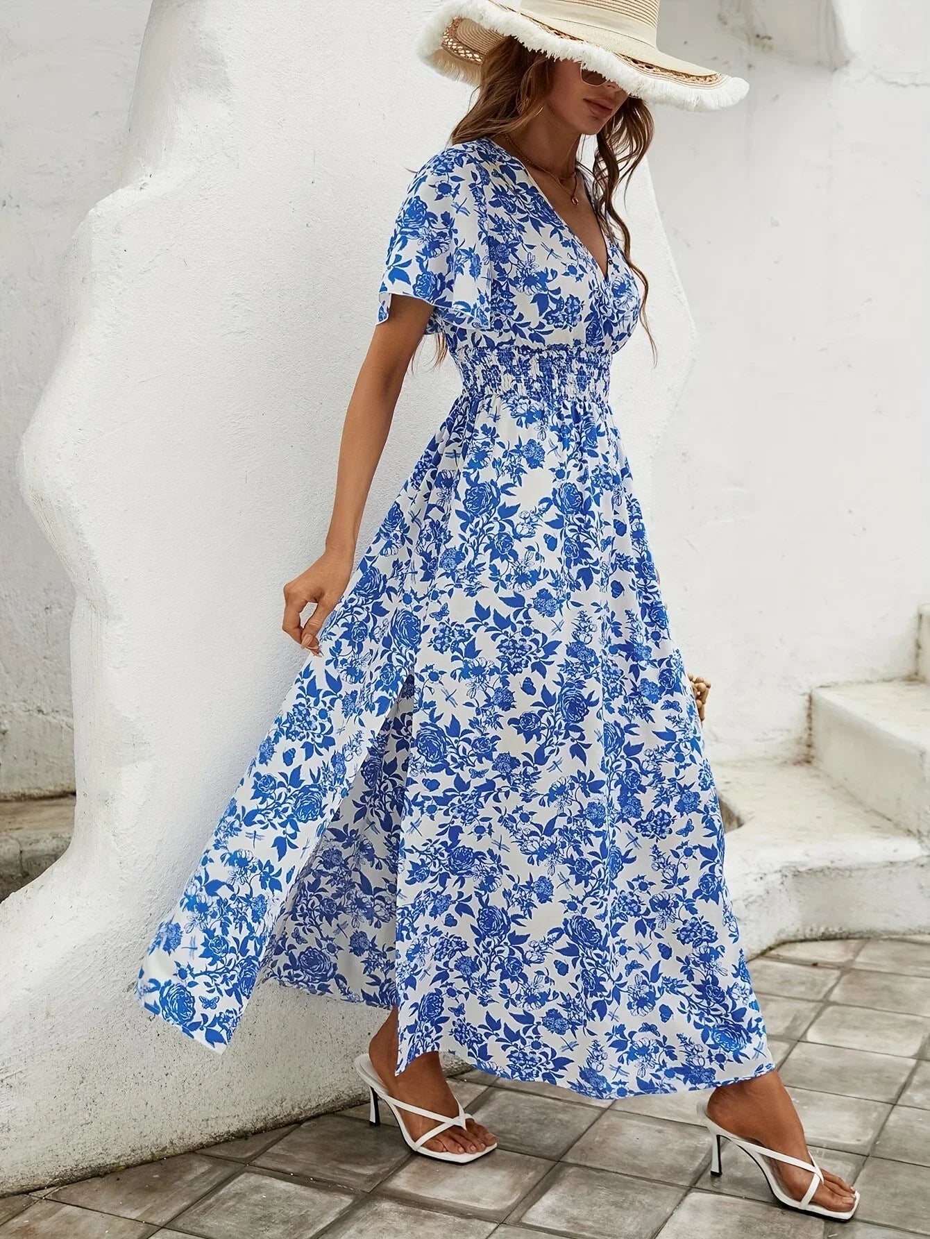 2025 Spring/Summer New Women's Blue Comfortable and Casual Beach Skirt Bohemian Print Fashion Sexy V-neck Short Sleeve Dress